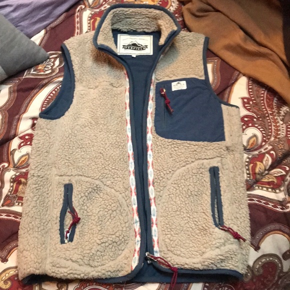 Penfield Jackets & Blazers - Penfield fleece vest Small